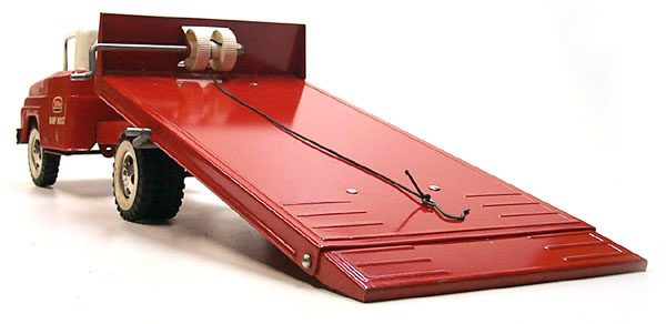 1963 No. 640 tonka toys Red Ramp Hoist Truck 5