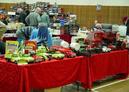 Picture of the Northwest Vintage Toy Show Tables With Tonka Toys